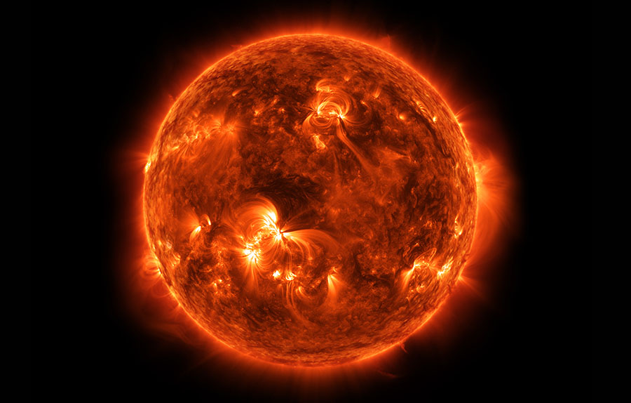ده دانستنی جالب در مورد خورشید